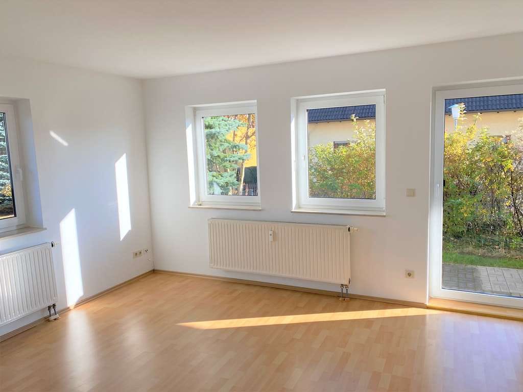 Immobilie in Börnichen - * * *Großzügige 2-Raum-Wohnung mit Balkon und Stellplatz im idyllischen BÖRNICHEN* * * - Bild 1