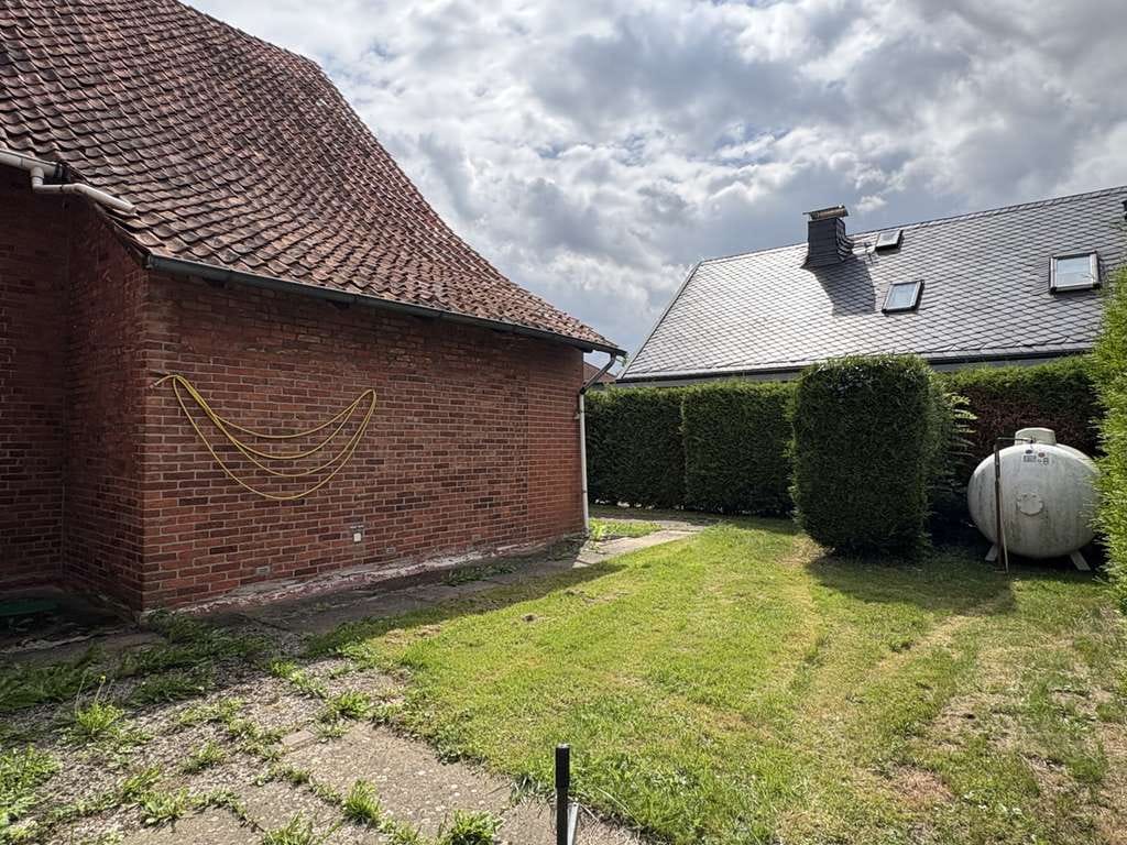 Immobilie in Lüdersfeld - KARSTEN IMMOBILIEN ermöglicht Ihnen: Bauernhaus mit viel Potenzial sucht Handwerker - in Lüdersfeld - Bild 3