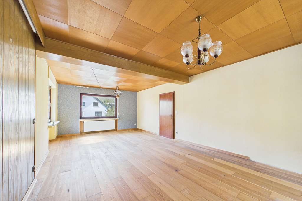 Immobilie in Treis-Karden - Hier Steht Ihr Traumhaus – viel Platz für neue Ideen - Bild 4