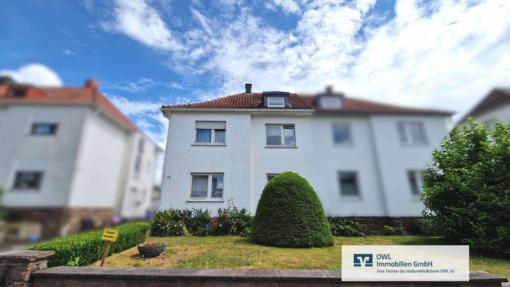 Immobilie in Höxter - Leerstehende Doppelhaushälfte mit Garten - Bild 0