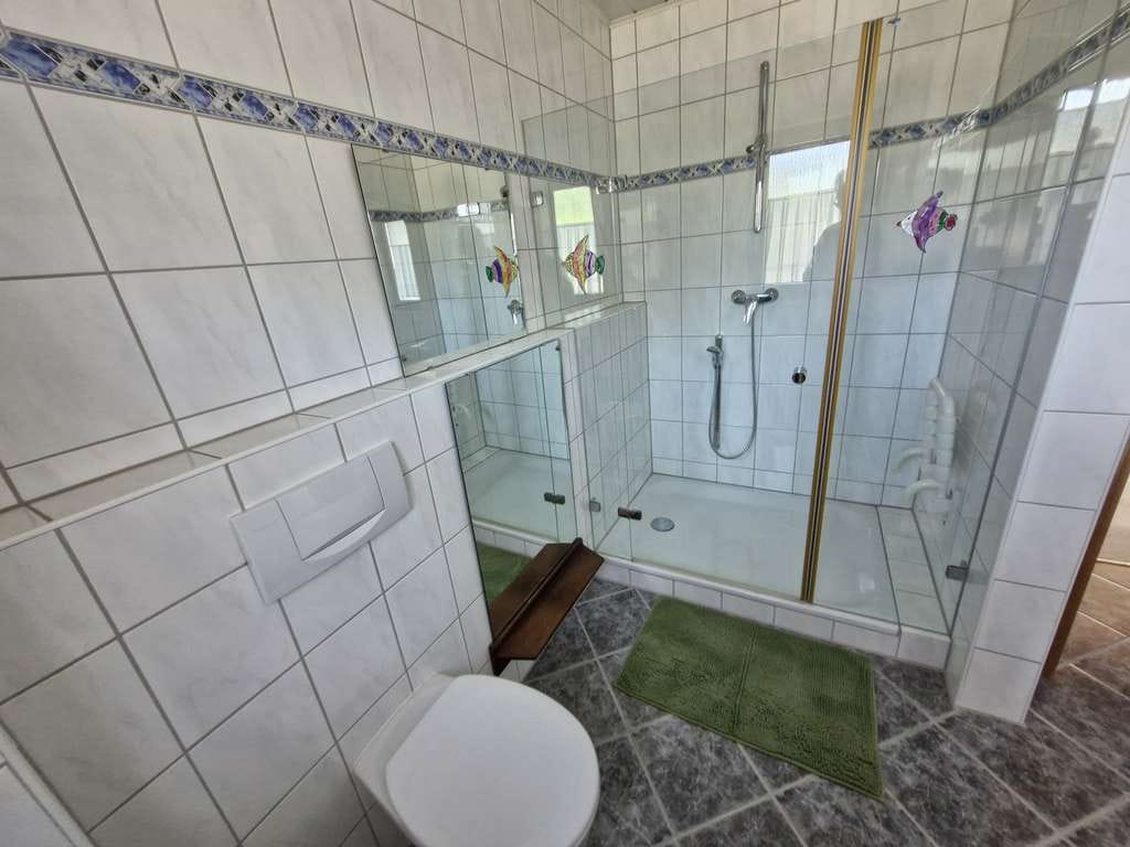 Immobilie in Graben-Neudorf - Geräumige Doppelhaushälfte in Graben-Neudorf - Bild 3