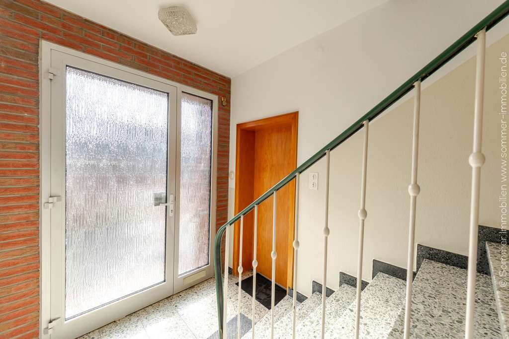 Immobilie in Kalkar - Solide Rendite & Perspektive: Vierparteienhaus in zentraler Lage von Kalkar - Bild 2