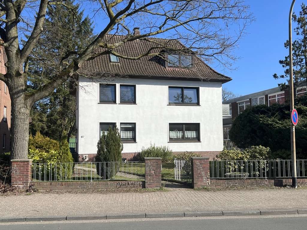 Immobilie in Oldenburg - Mehrfamilienhaus in begehrter Lage - Bild 1