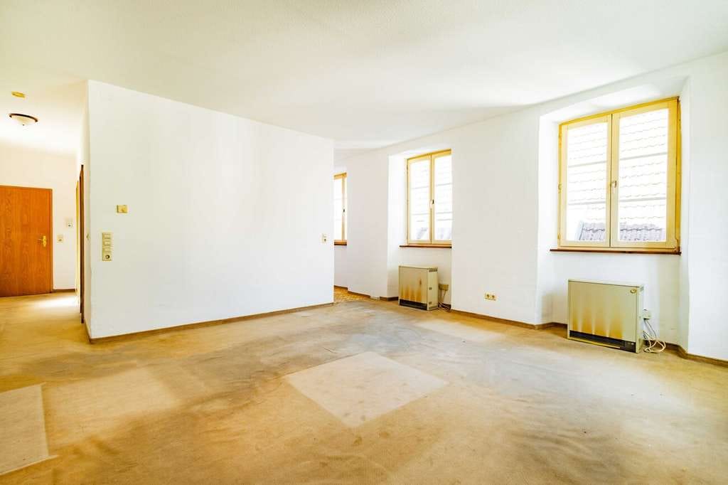 Immobilie in Sulzburg - BRUMANI | Gemütliche 2-Zimmer-Wohnung im historischen Stadthaus von Sulzburg - Bild 1