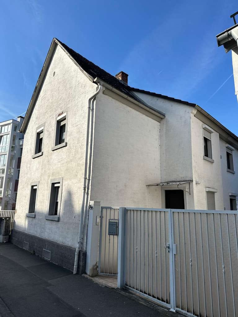 Immobilie in Aschaffenburg - Zweifamilienhaus/  EFH mit ELW - Bild 4