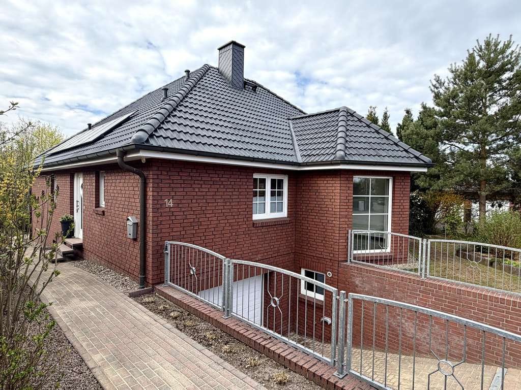 Immobilie in Neetze - " Idyllisches Familienrefugium: Großzügiges Zuhause im Grünen mit TG, Sauna & Hobbykeller " - Bild 0