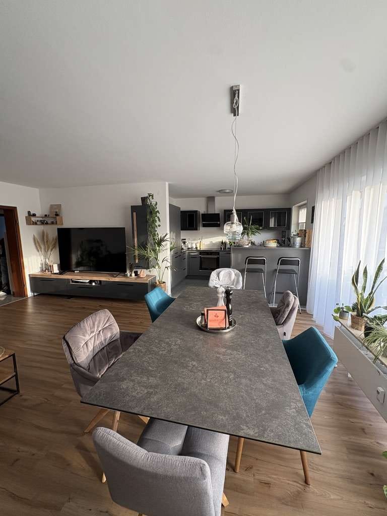 Immobilie in Untergruppenbach - Helle 3,5-Zimmer-Wohnung in ruhiger, zentraler Lage von Untergruppenbach mit Tiefgaragenstellplatz - Bild 3
