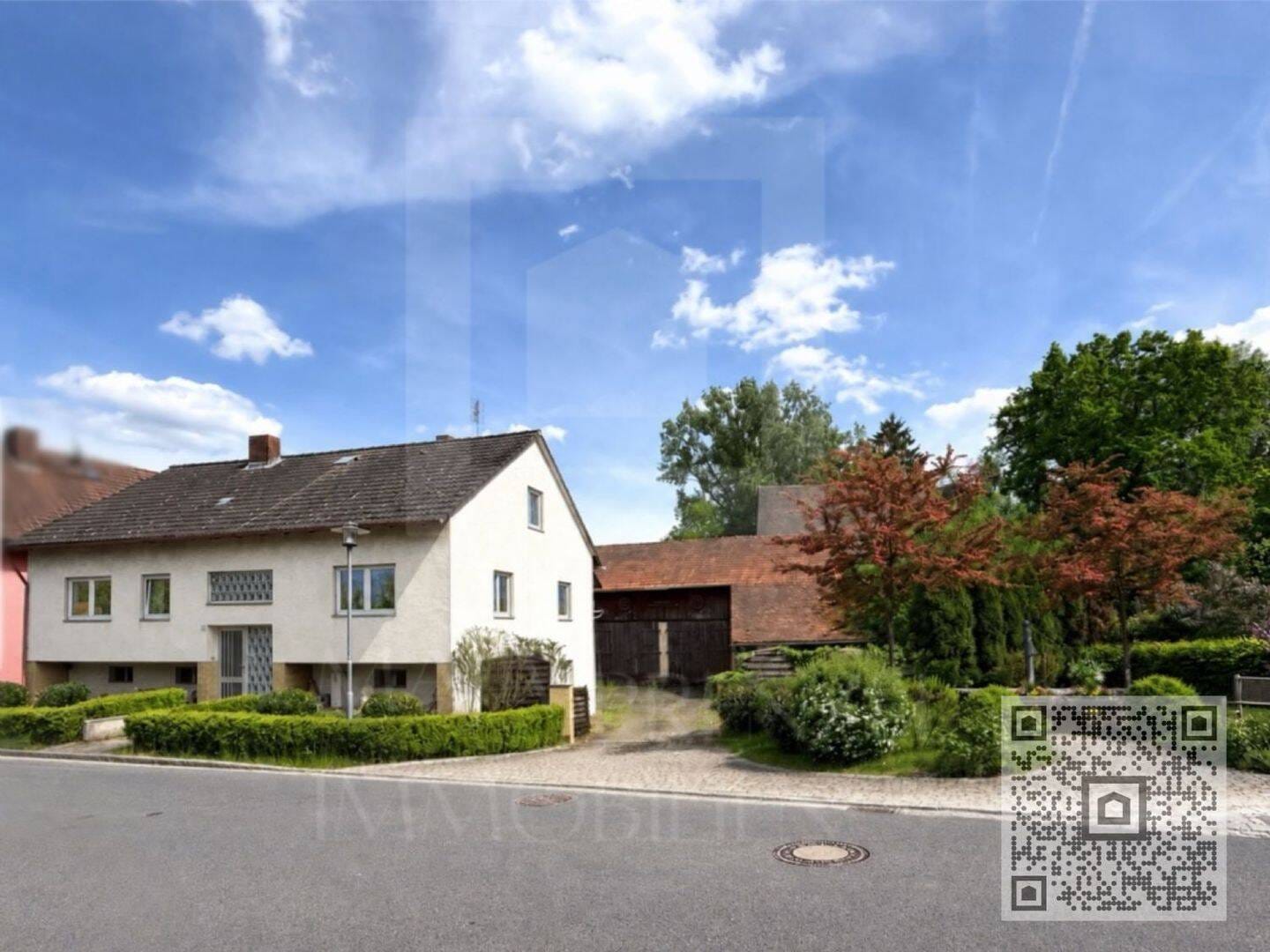 Immobilie in Hirschaid - Haus mit Scheune, Nebengebäude und großem Grundstück in Seigendorf - Bild 1