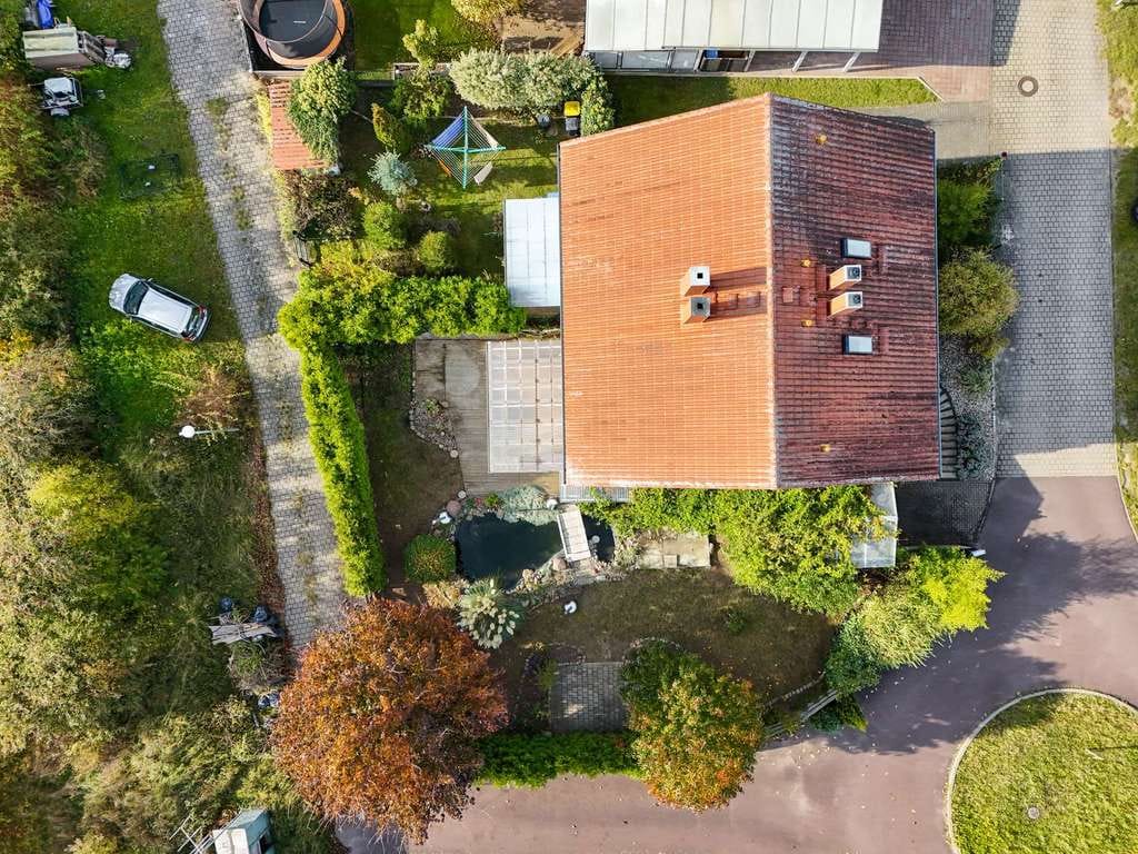 Immobilie in Elbe-Parey - Gemütliches Familienhaus mit Gartenidylle und vielseitigem Raumangebot - Bild 3