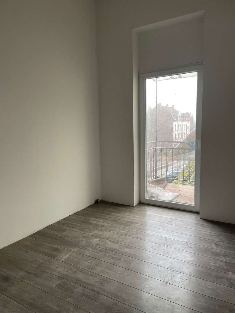 Immobilie in Pirmasens - "Attraktives Mehrfamilienhaus mit drei geräumigen Wohneinheiten in zentraler Lage zu verkaufen! - Bild 2