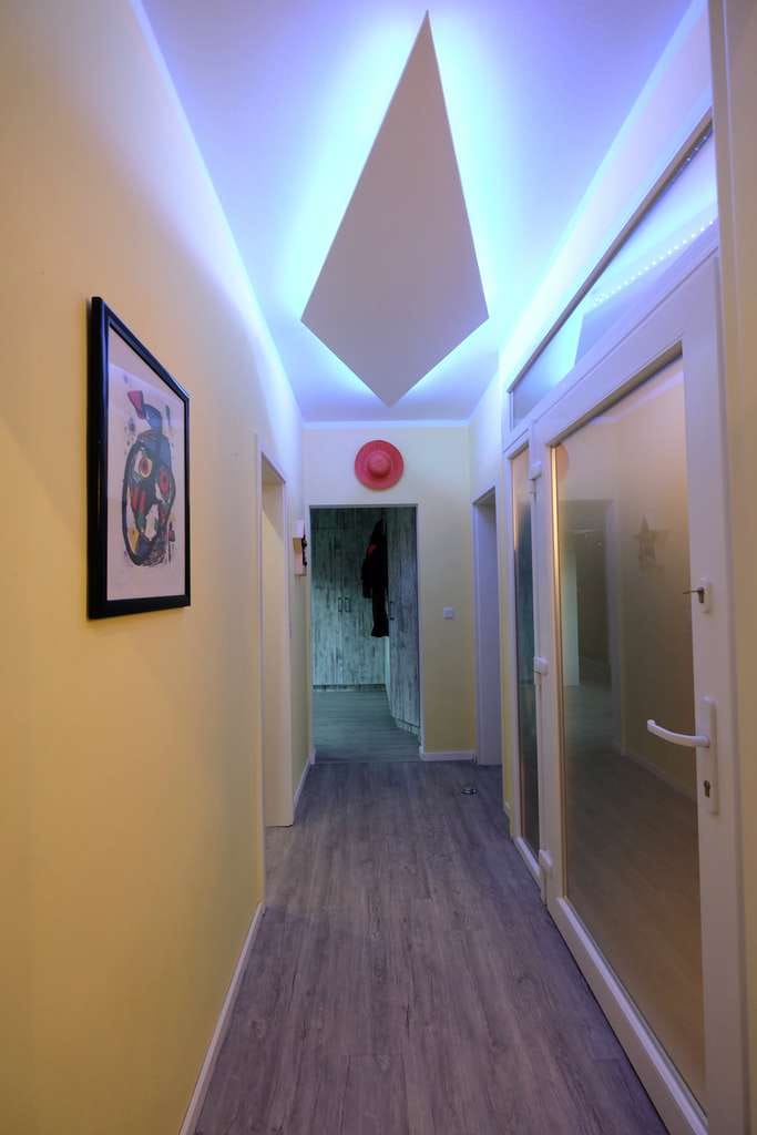 Immobilie in Nierstein - Modernisiertes Zweifamilienhaus im Herzen von Nierstein - Bild 1