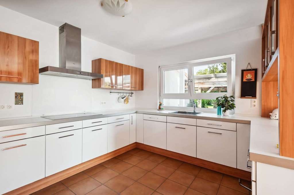 Immobilie in Zolling - Zukunftssicheres Familienhaus im Grünen – nachhaltig heizen, flexibel wohnen - Bild 4