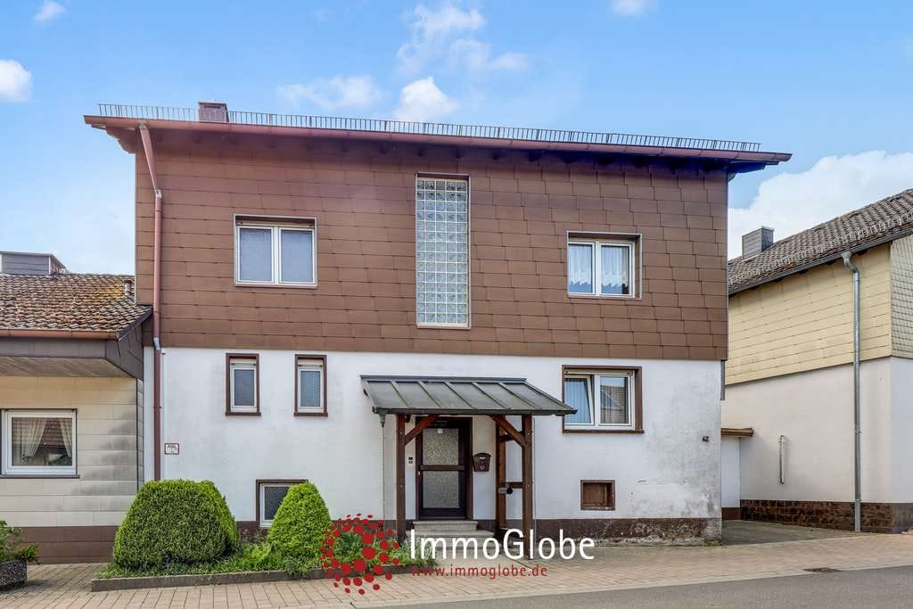 Immobilie in Hermersberg - Viel Platz für Wohnideen: 1-2 Familienhaus mit Gartenidylle - Bild 0