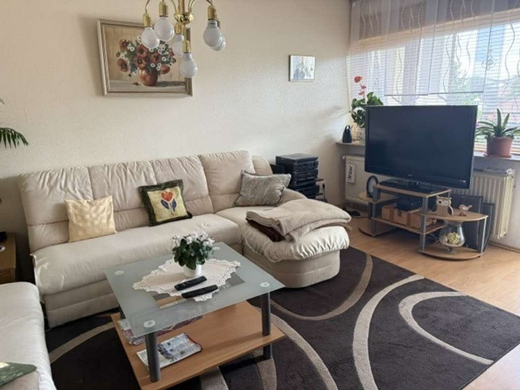 Immobilie in Seelze - Ins Leben starten! Mit dieser 2-Zimmerwohnung im 3. Obergeschoss in Seelze - Bild 4