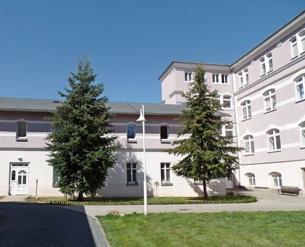 Immobilie in Neumark -  vermietete 2-Raum- Wohnung zu verkaufen - Bild 1