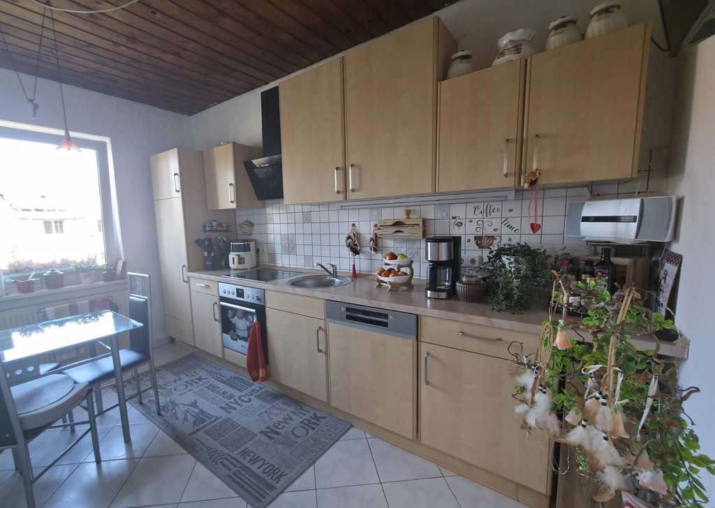 Immobilie in Göhren - Wohnhaus mit zwei Einheiten, Ferienbungalow und großem Grundstück in strandnaher Lage - Bild 3