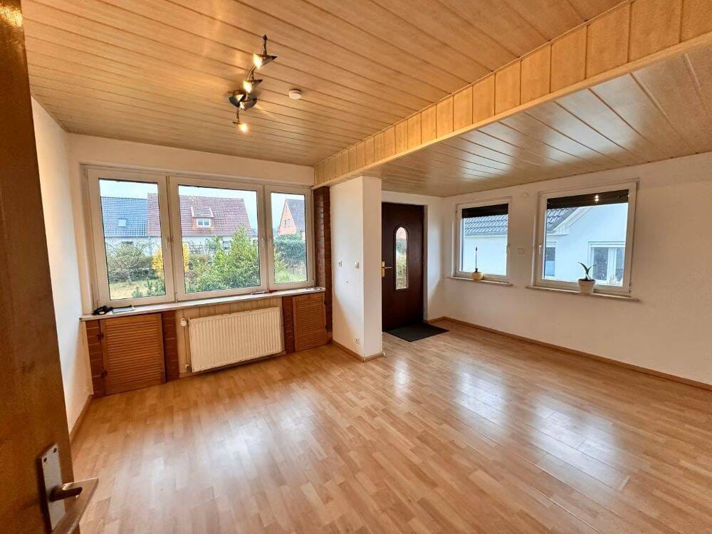 Immobilie in Blowatz - Großen Haus mit Vollkeller und Nebengelass - 23974 Neuburg - Bild 2