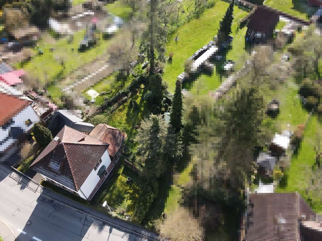 Immobilie in Obrigheim - Ihr neues Traumhaus in Obrigheim mit großem Garten + Balkon + Wintergarten + Garage ? - Bild 3