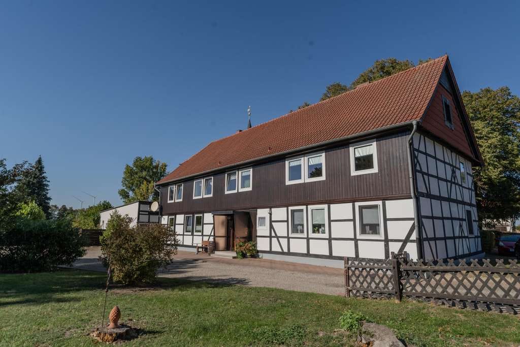 Immobilie in Salzgitter - 3-Zimmer-Eigentumswohnung mit eigenem Garten und Carport - Bild 0