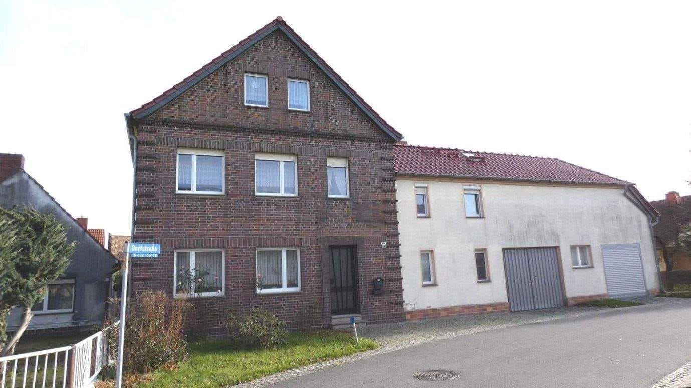 Immobilie in Senftenberg - 150km von Berlin, 50km von Cottbus -Lausitzer Seenland, Wohnen im Grünen und viel Platz auf dem Grundstück - Bild 2