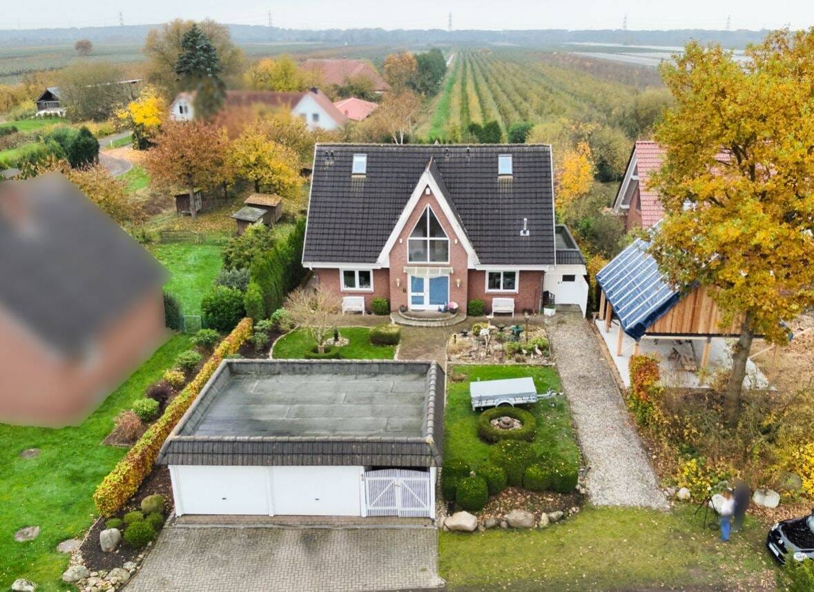 Immobilie in Hollern-Twielenfleth - Exklusives Zweifamilienhaus in Hollern-Twielenfleth! 204 m² Wohnfläche, 1.100 m² Grundstück & luxuriöse Ausstattung mit traumhaften Weitblick - Bild 1