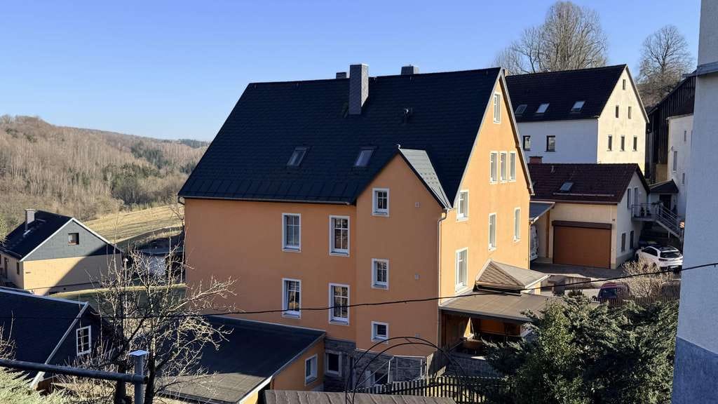 Immobilie in Grünhainichen - Modern und solide - wertbeständig - Bild 1