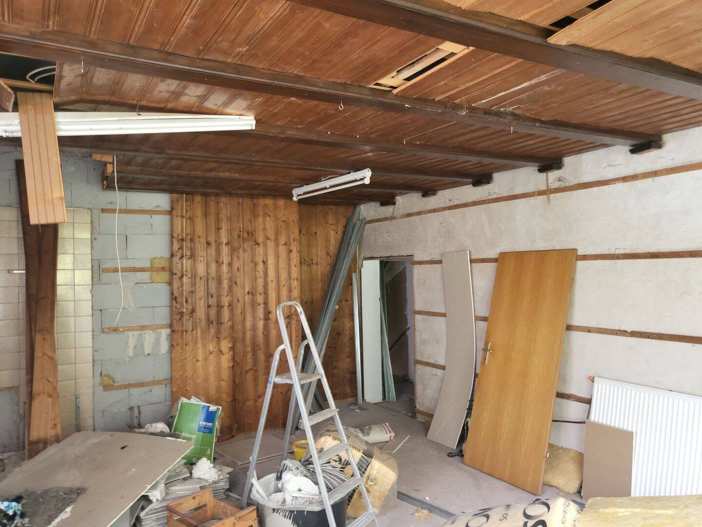Immobilie in Sontra - Vermietetes Endreihenhaus mit vielseitig nutzbarer Lagerfläche - Bild 3