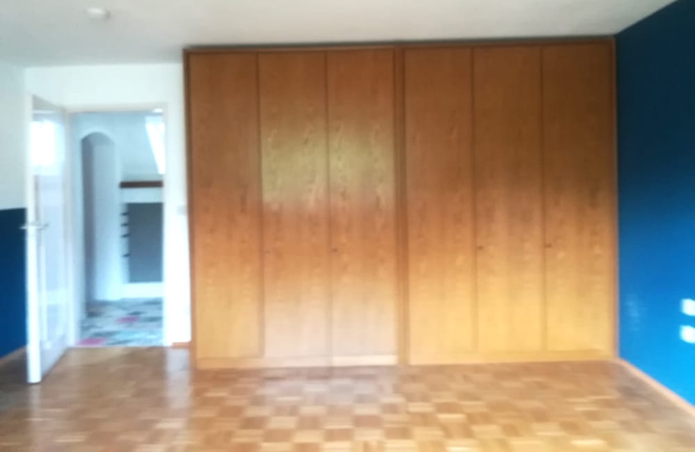 Immobilie in Waldbronn - FAMILIENHAUS MIT 6 ZIMMERN, 2 BÄDERN, KLEINER WERKSTATT, 
WINTERGARTEN UND PKW GARAGE - Bild 4