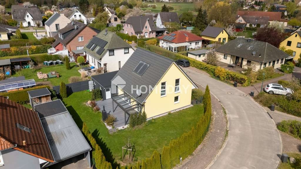 Immobilie in Lübstorf - Zukunftssicher wohnen mit Wohlfühlgarantie: Gepflegtes A-Klasse-Effizienzhaus am Schweriner See - Bild 2