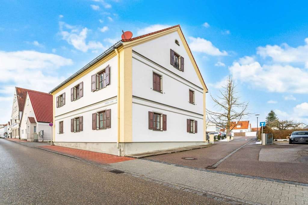 Immobilie in Pöttmes - **Pöttmess-Stadtmitte MFH- 3 Wohnungen** - Bild 0