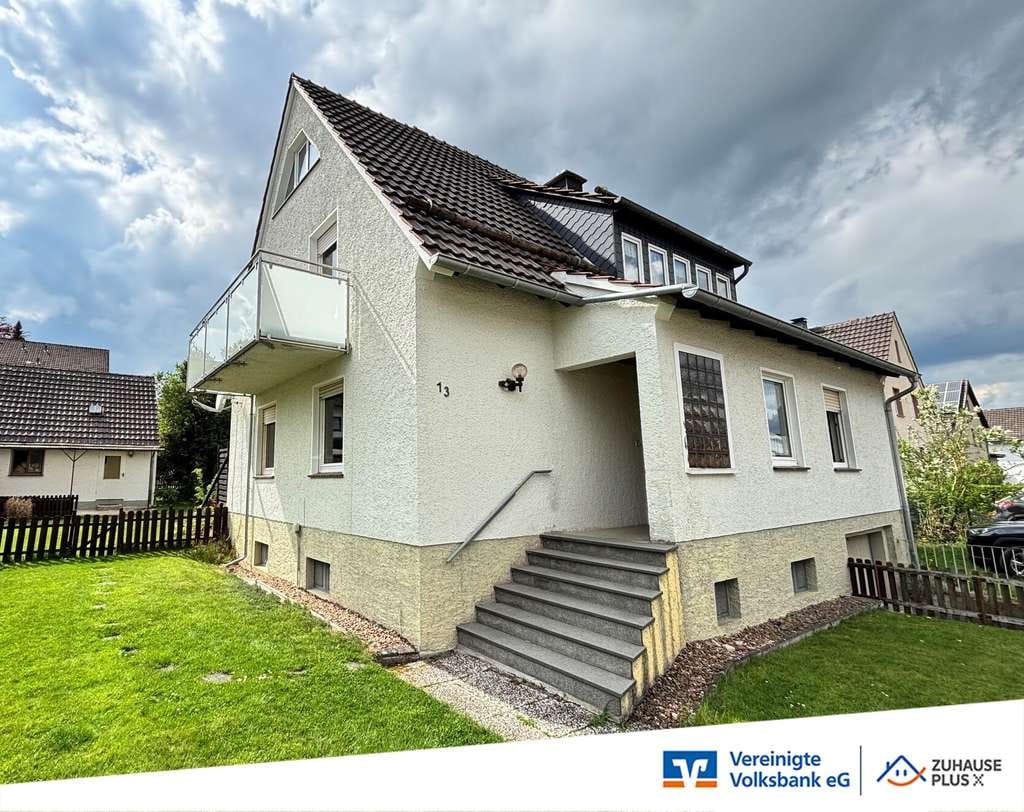 Immobilie in Willebadessen - Wohnhaus Bj. 1958 - ruhige Lage - schönes 823 qm Grundstück - Bild 0