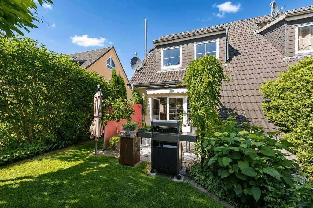 Immobilie in Börgerende-Rethwisch - Reihenendhaus in Börgerende – Garten, Kamin, strandnah und mit Entwicklungspotenzial - Bild 2