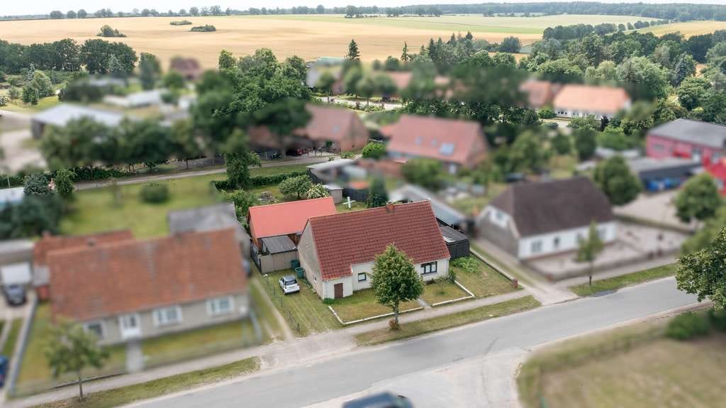 Immobilie in Grebs-Niendorf - Historisches Landhaus mit modernem Komfort und vielseitigen Nutzungsmöglichkeiten in Grebs - Bild 3