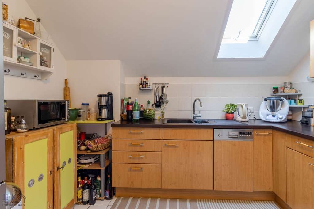 Immobilie in Peiting - Sofort bezugsfreie 3-Zimmer-Dachgeschoßwohnung mit Weitblick in Peiting! - Bild 4