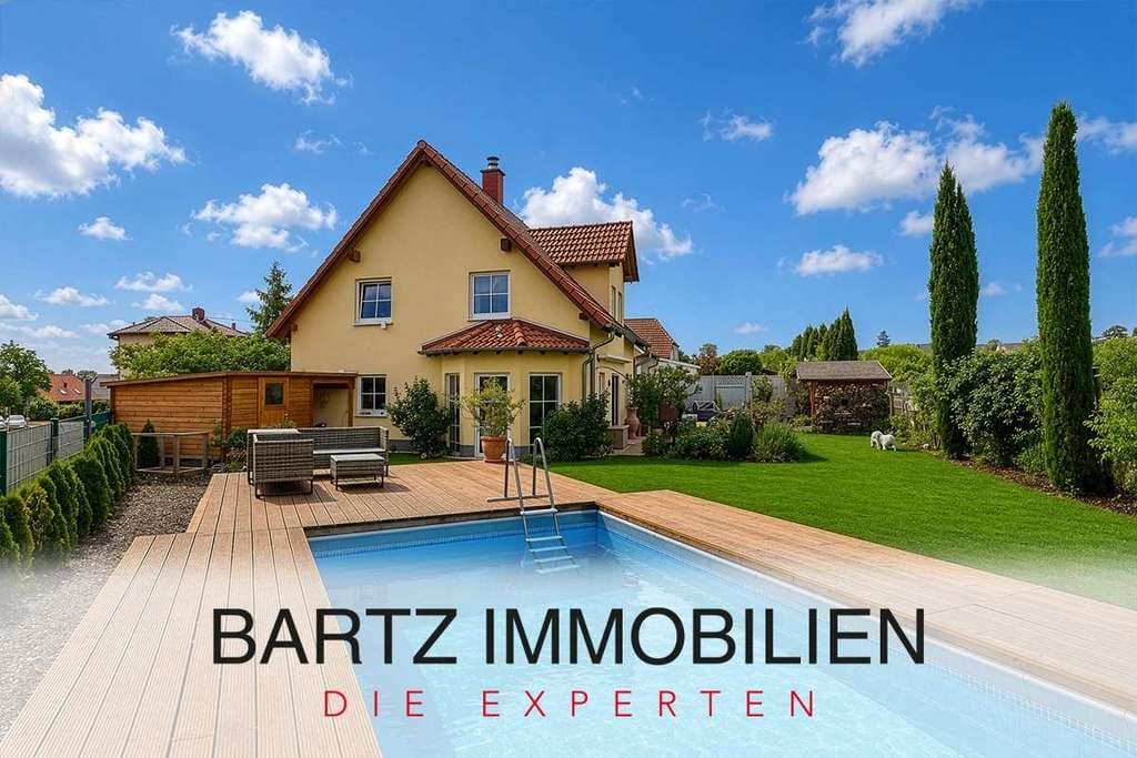Immobilie in Dackenheim - Ein Zuhause zum Verlieben: modernes Einfamilienhaus mit Gartenparadies - Bild 0