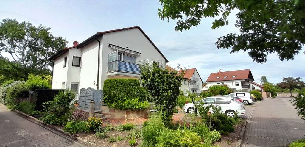 Immobilie in Freinsheim - Eigent.-Wohnung mit eigenem Grünanteil in ruhiger Wohnlage von Freinsheim - Bild 1