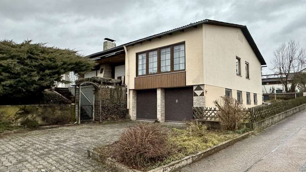 Immobilie in Beratzhausen - Ein-/Zweifamilienhaus in Beratzhausen - Bild 0
