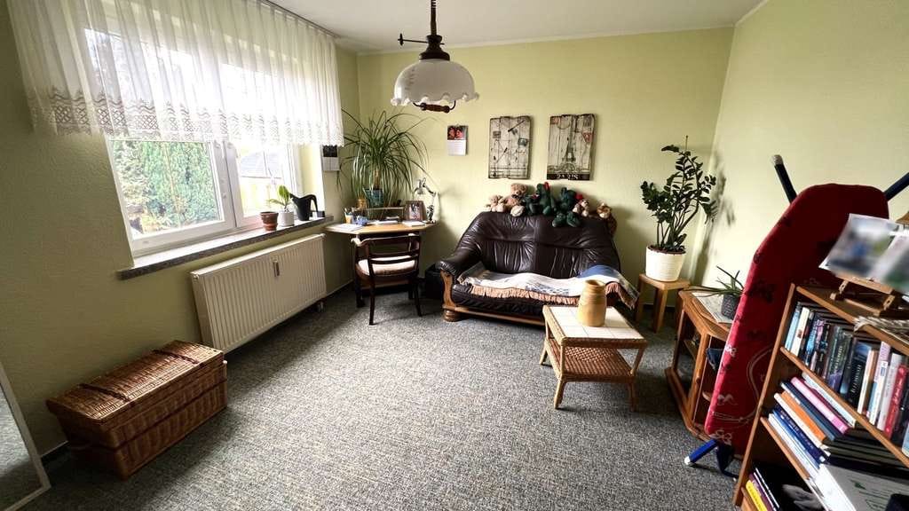 Immobilie in Altmittweida - Gepflegtes MFH mit 3 Wohneinheiten als Kapitalanlage – auch sehr gut zur Eigennutzung geeignet - Bild 2