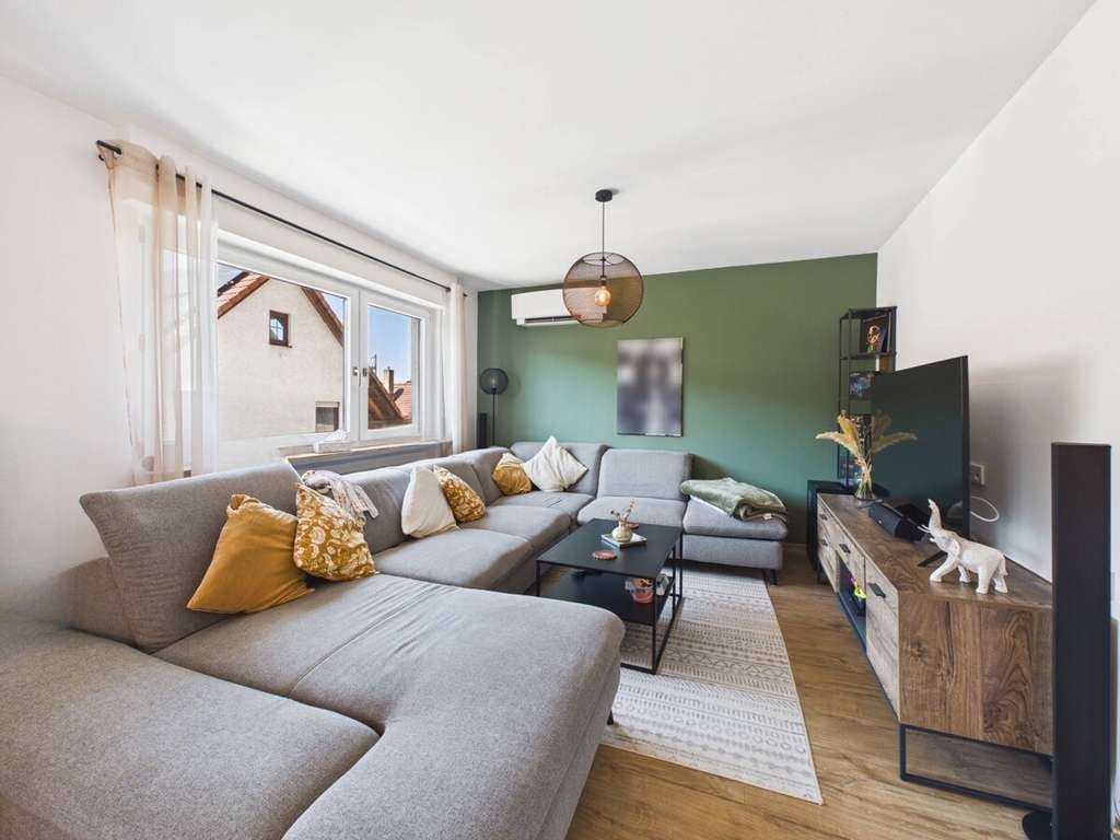 Immobilie in Bruchsal - Einziehen und Wohlfühlen: Zweifamilienhaus mit Garage, Innenhof und Grundstück - Bild 4