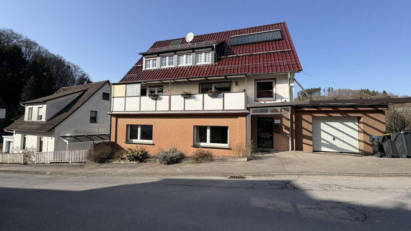 Immobilie in Werdohl - 3- Familienhaus in sonniger Höhenlage von Werdohl - Bild 1