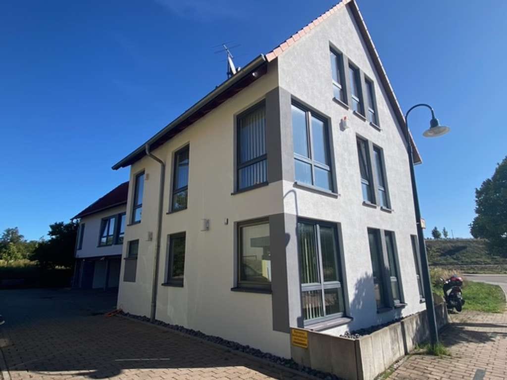 Immobilie in Rutesheim - Wohnen & Arbeiten im Ein-oder Mehrfamilienwohnhaus mit gehobener Innenausstattung in Rutesheim - Bild 1