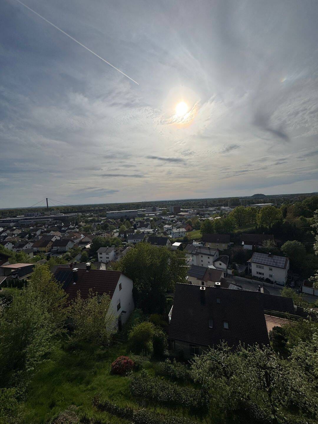 Immobilie in Deggendorf - Attraktive Wohnung mit unverbaubarem Ausblick Richtung Isarmündung - Bild 0