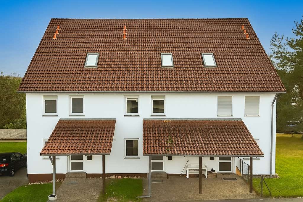 Immobilie in Freihung - Attraktive Kapitalanlage! Reiheneckhaus mit solider Rendite - Bild 1