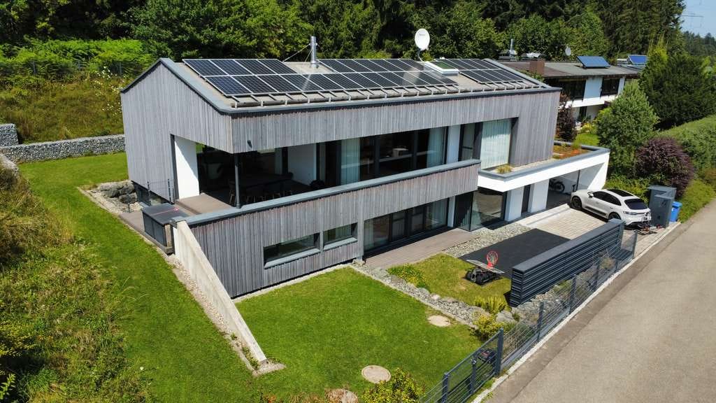 Immobilie in Scheidegg - Exklusives Wohnen in Scheidegg – Modernes Haus mit Stil, Komfort und Smart-Home-Technologie - Bild 0