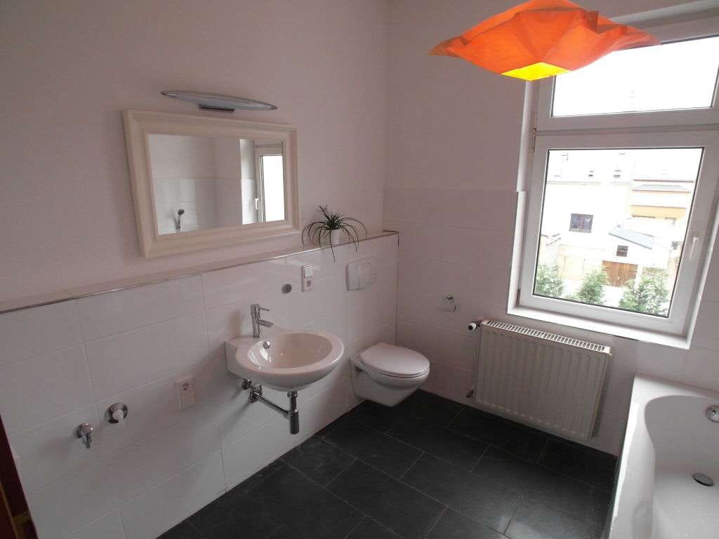 Immobilie in Colditz - MFH Im Stadtkern Colditz 2x Wohnung, 1x Café - voll vermietet - Bild 3