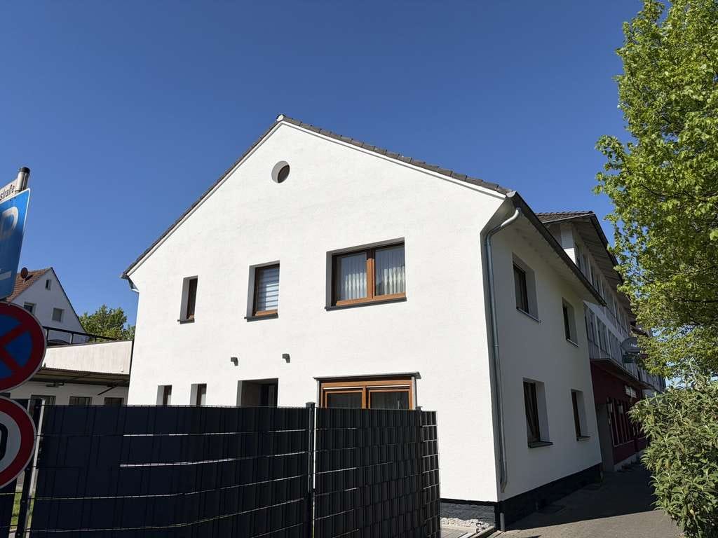 Immobilie in Wissen - Vollständig saniertes Einfamilienhaus mit kleinem Innenhof in zentraler Lage von Wissen! - Bild 1
