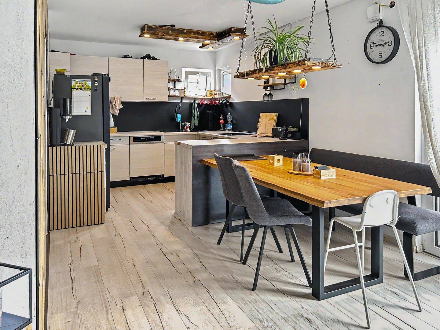 Immobilie in Tacherting - Zuhause im Grünen: Modernes Einfamilienhaus in ruhiger Lage in Tacherting - Bild 4