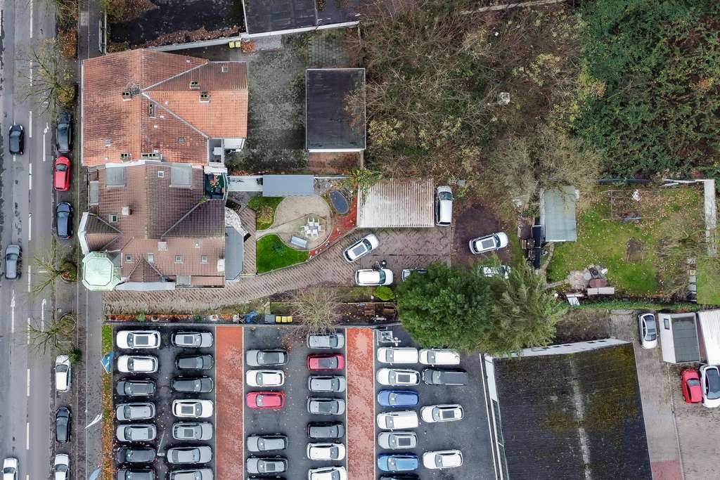 Immobilie in Recklinghausen - 4 Einheiten – 3 Garagen – 1000 m² Grundstück - Bild 4