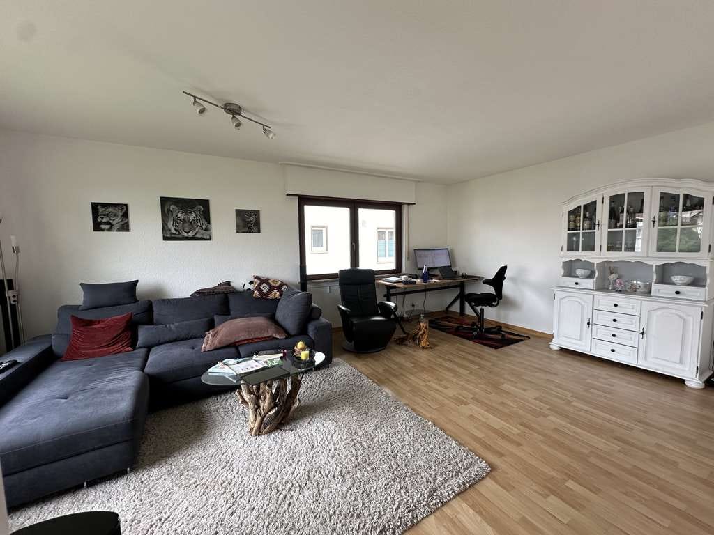 Immobilie in Eppelheim - ***3- Familienhaus in ruhiger Lage, mit Garage und wunderschönem, frei gestaltbarem Garten*** - Bild 4
