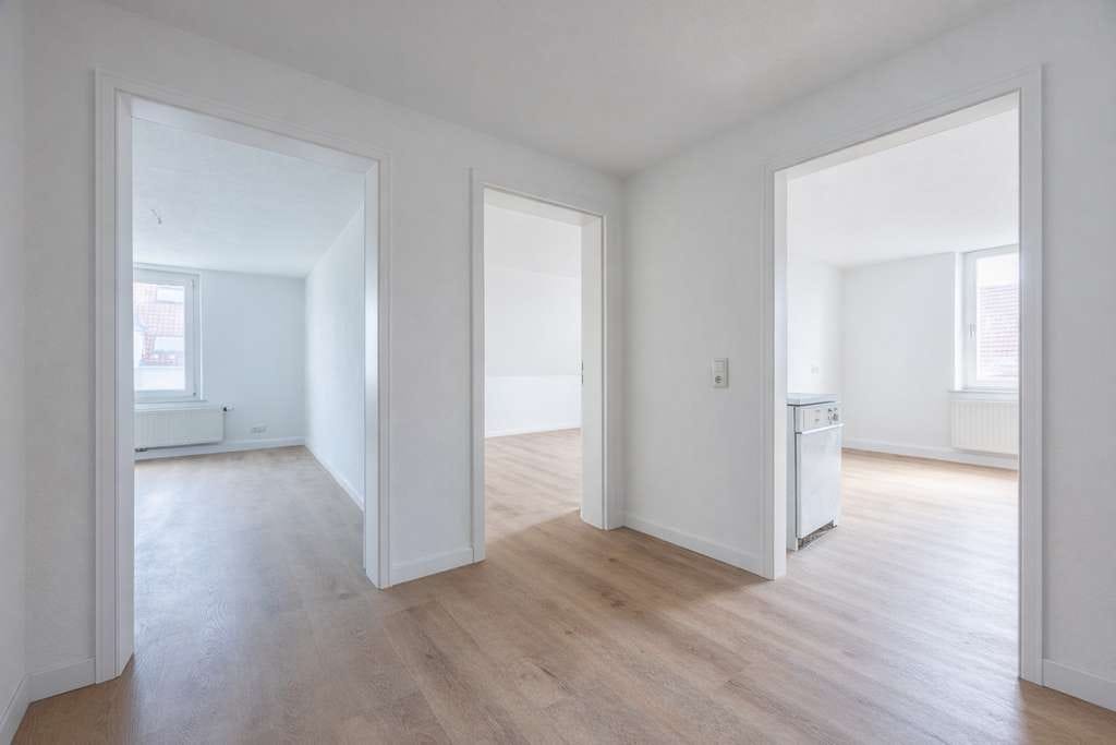 Immobilie in Gersthofen - Saniert & sofort bezugsfähig: 3-Zimmer Wohnung im Stadtzentrum - Bild 2